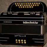 Hohner Super Suisse IV